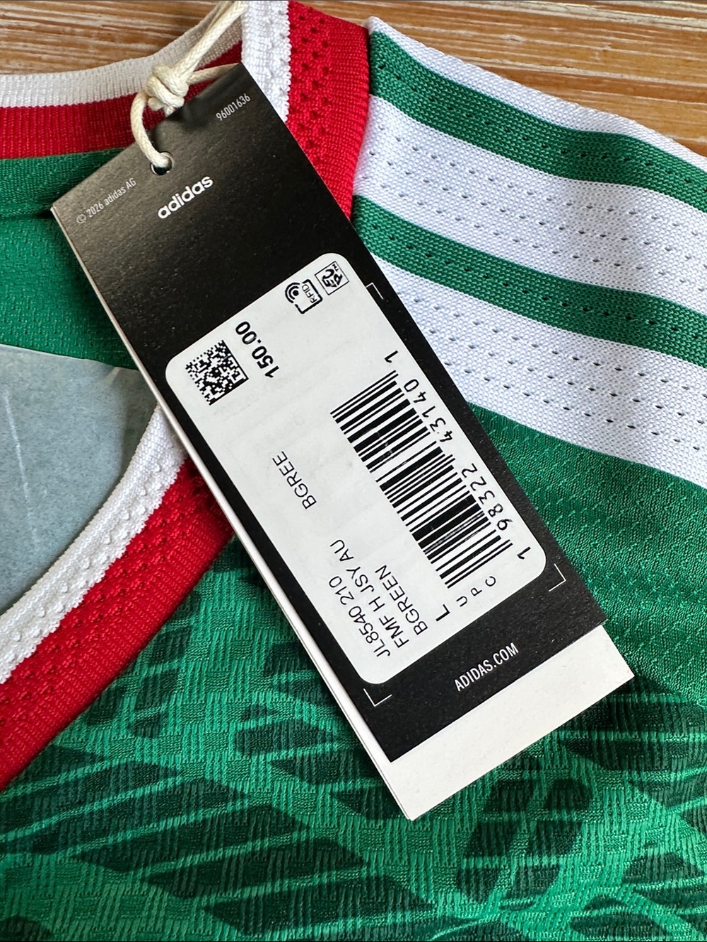 Authentic Adidas Green Mexico Aztec-Pattern Soccer Jersey with White Accents - Picture 2 of 8